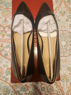 Black Pointed Toe Flats